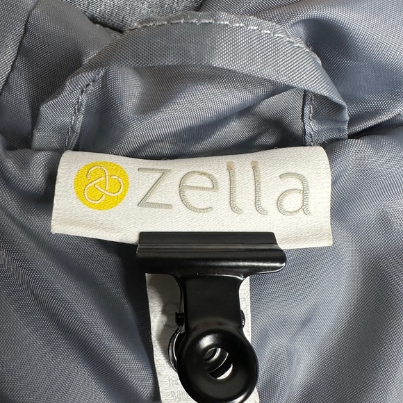 EUC Zella Women’s Daphne Hooded Charcoal Puffer Jacket Size Small (RN 58655) - Picture 10 of 16